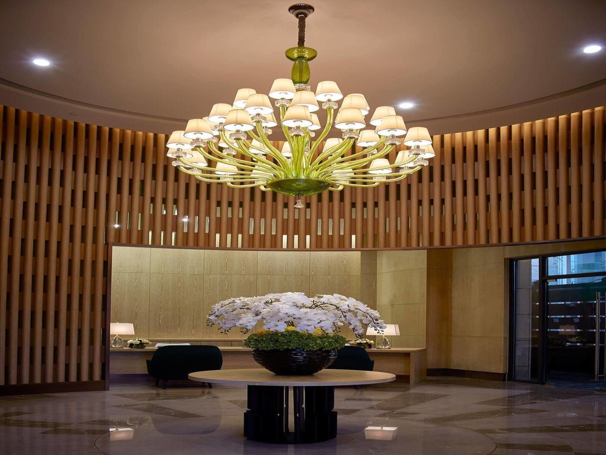 One Sunland Serviced Suites Managed By Lanson Place Шанхай Экстерьер фото